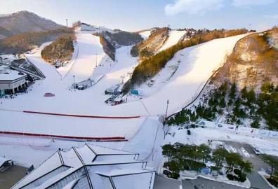 江原道伊利希安江村滑雪场度假村