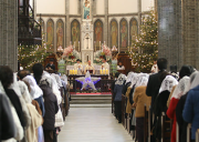 《在明洞遇见 “庄严与温柔”：天主教堂，首尔的宗教文化地标》