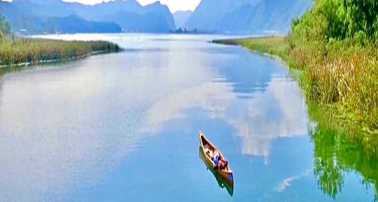 春川玩乐新选择：中岛水路独木舟，沉浸式玩转山水间