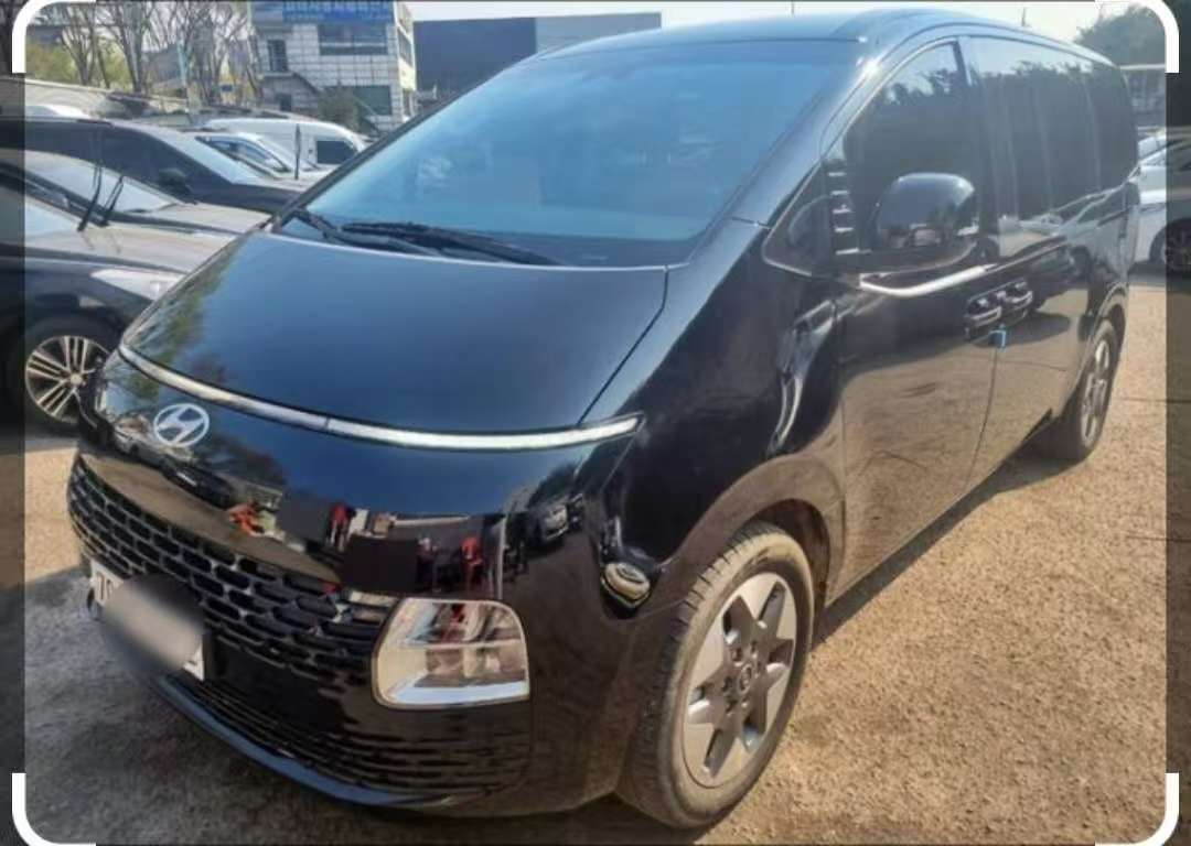 首尔商务型11座司兼导